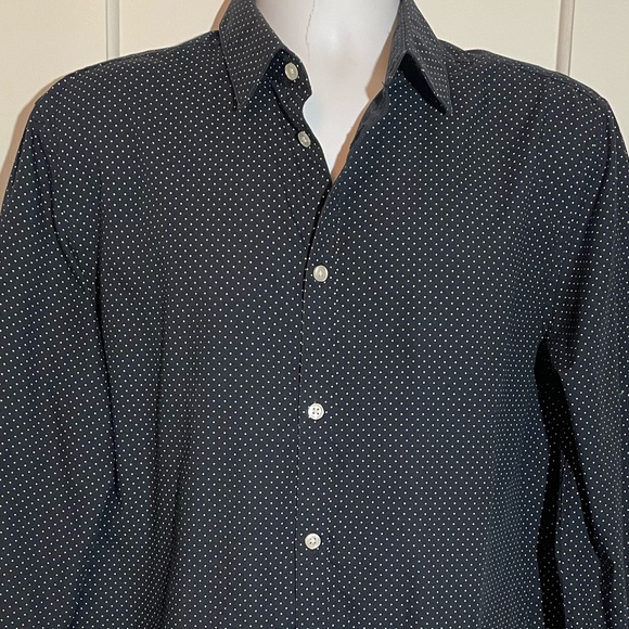 H&M Men’s Button Down - Picture 2 of 14